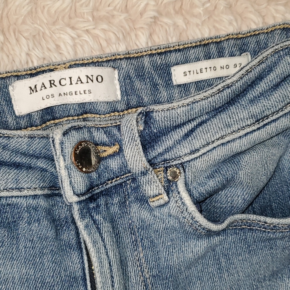 💙 Marciano Jeans 👖 - Picture 6 of 10